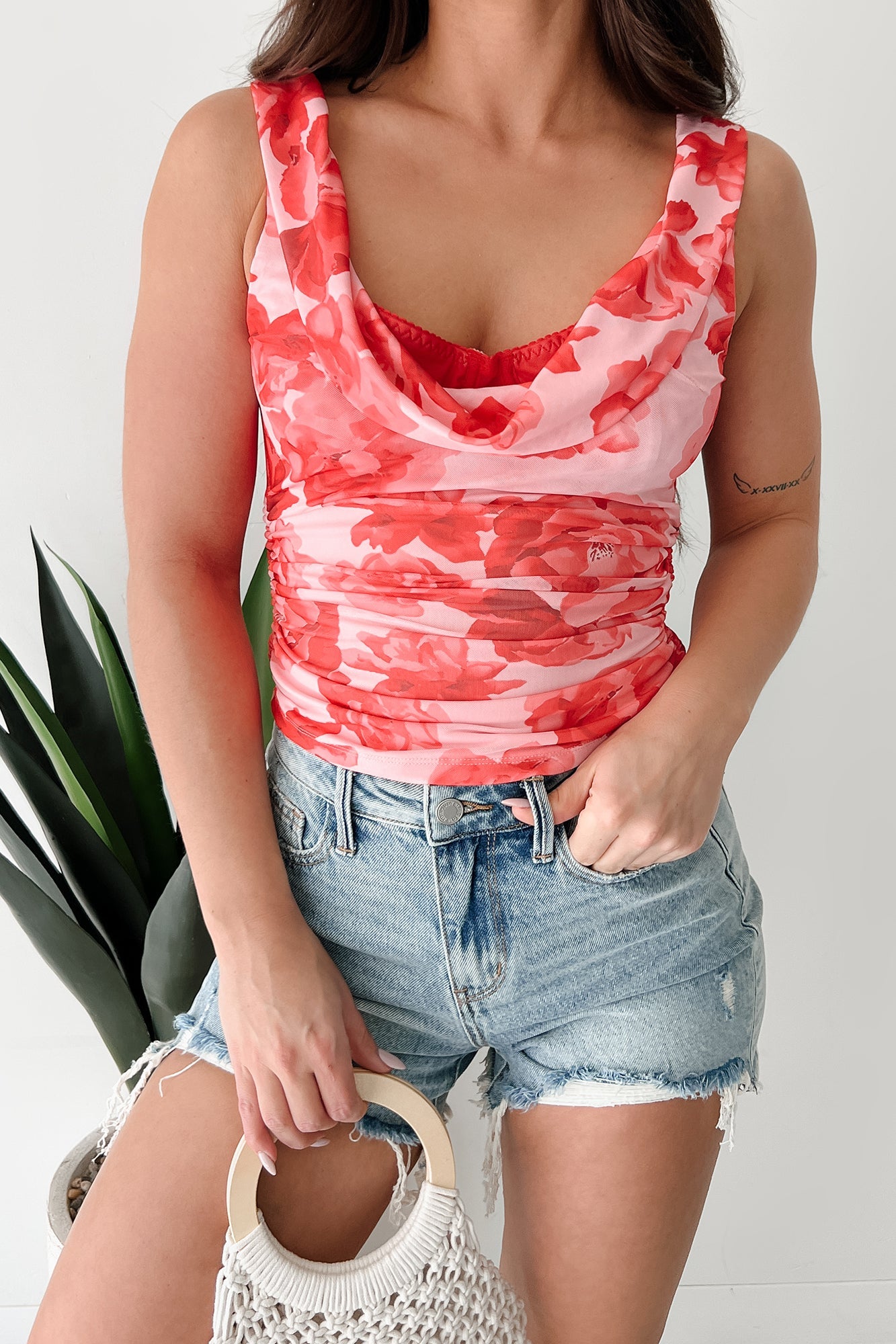 Slay All Day Sleeveless Floral Built-In Bra Top (Coral)