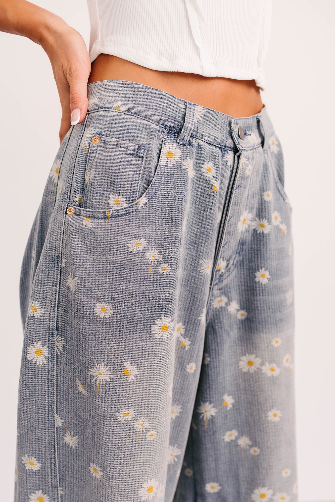Rae Floral Stripe Wide Leg Barrel Jeans (Denim)