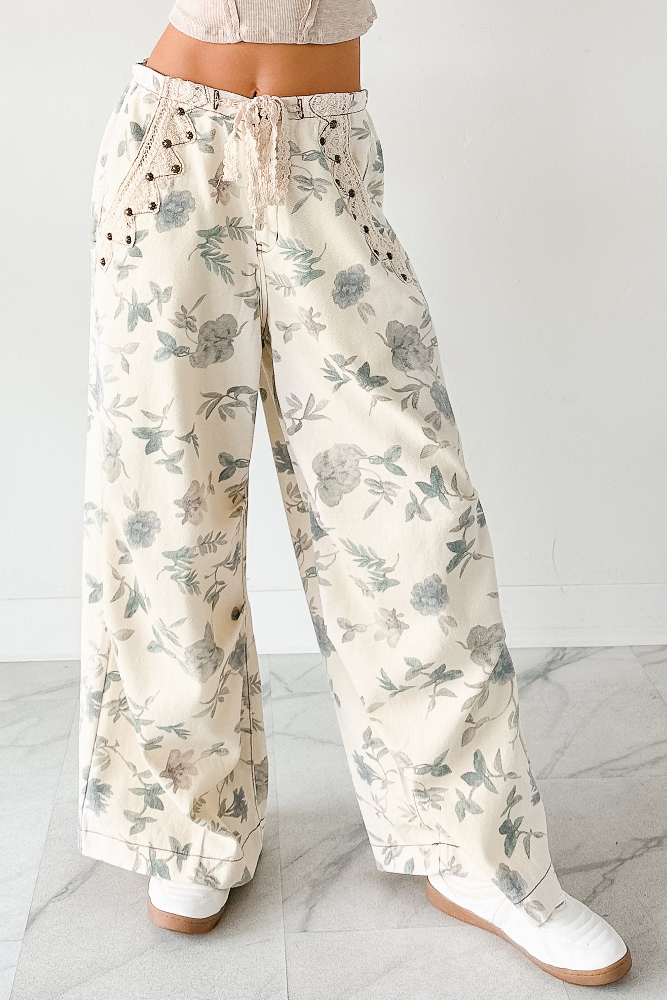 Lorelei Wide Leg Floral POL Jeans (Cream/Floral)